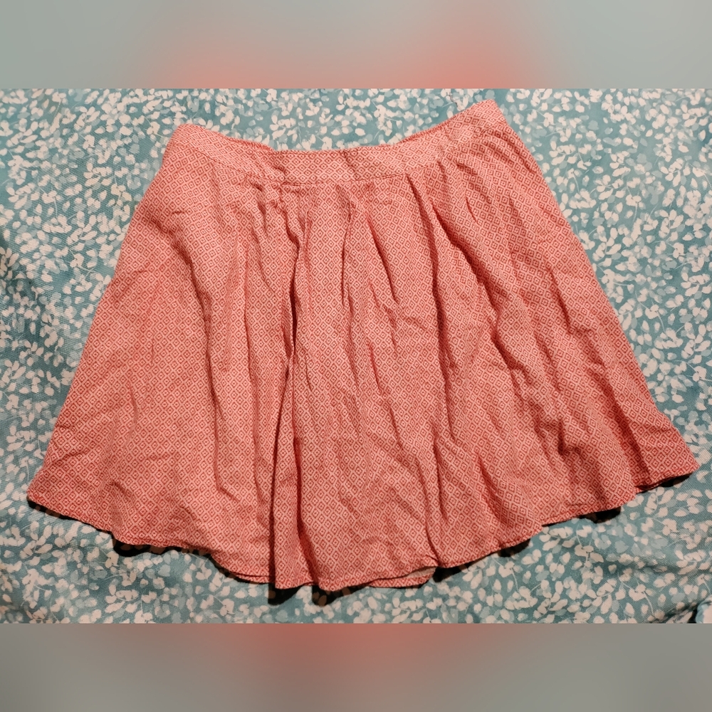Old Navy Lined Skirt, Size Medium